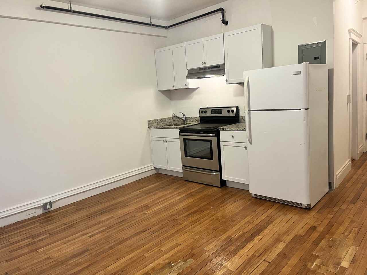 270 Huntington Ave #204 - Photo 5 of 11