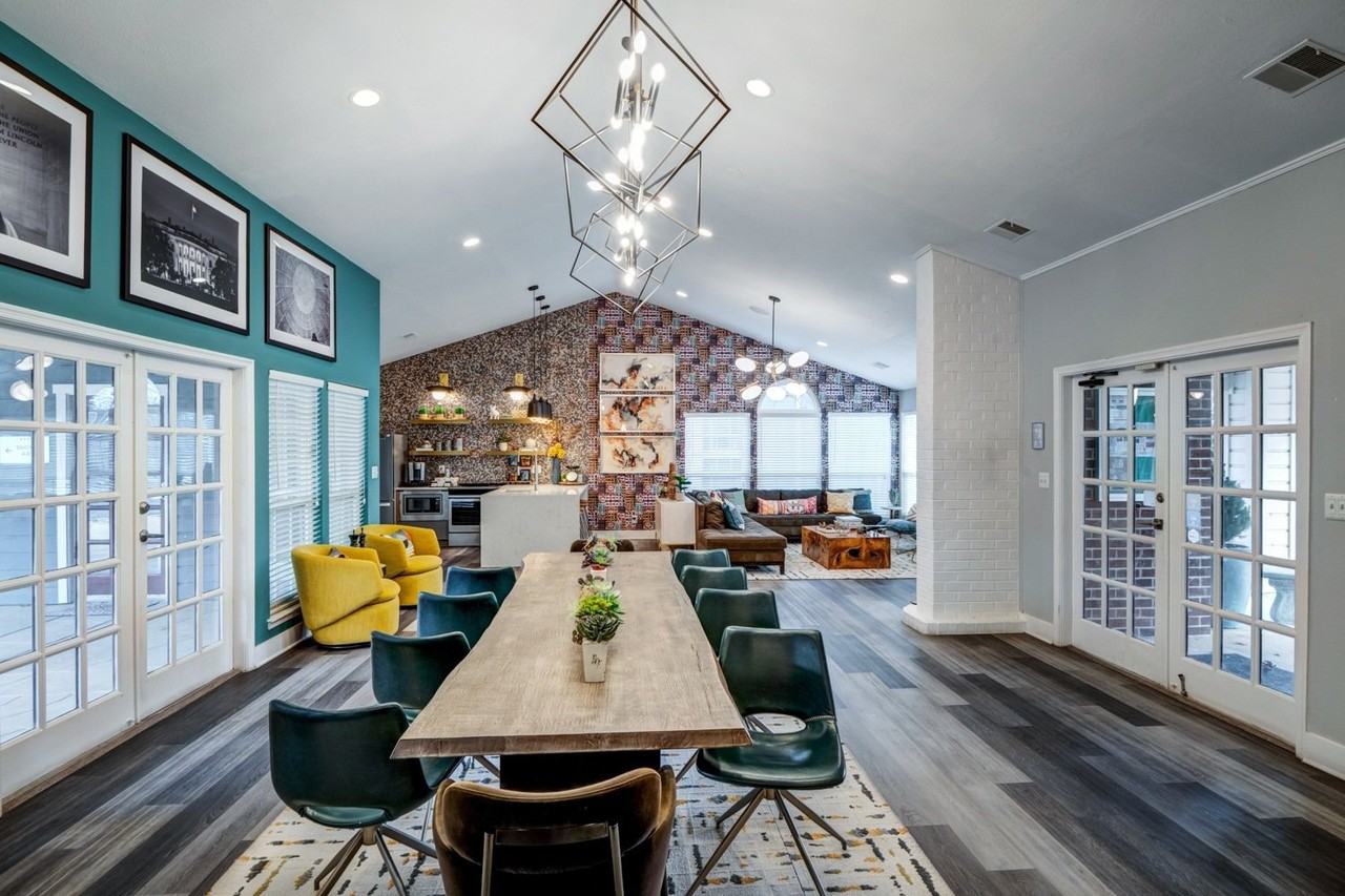 Amberton Apartments - Photo 3 of 19