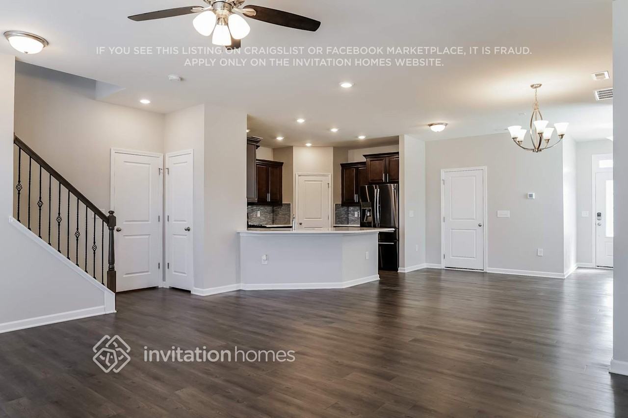 1801 Birdhouse Ln - Photo 6 of 18