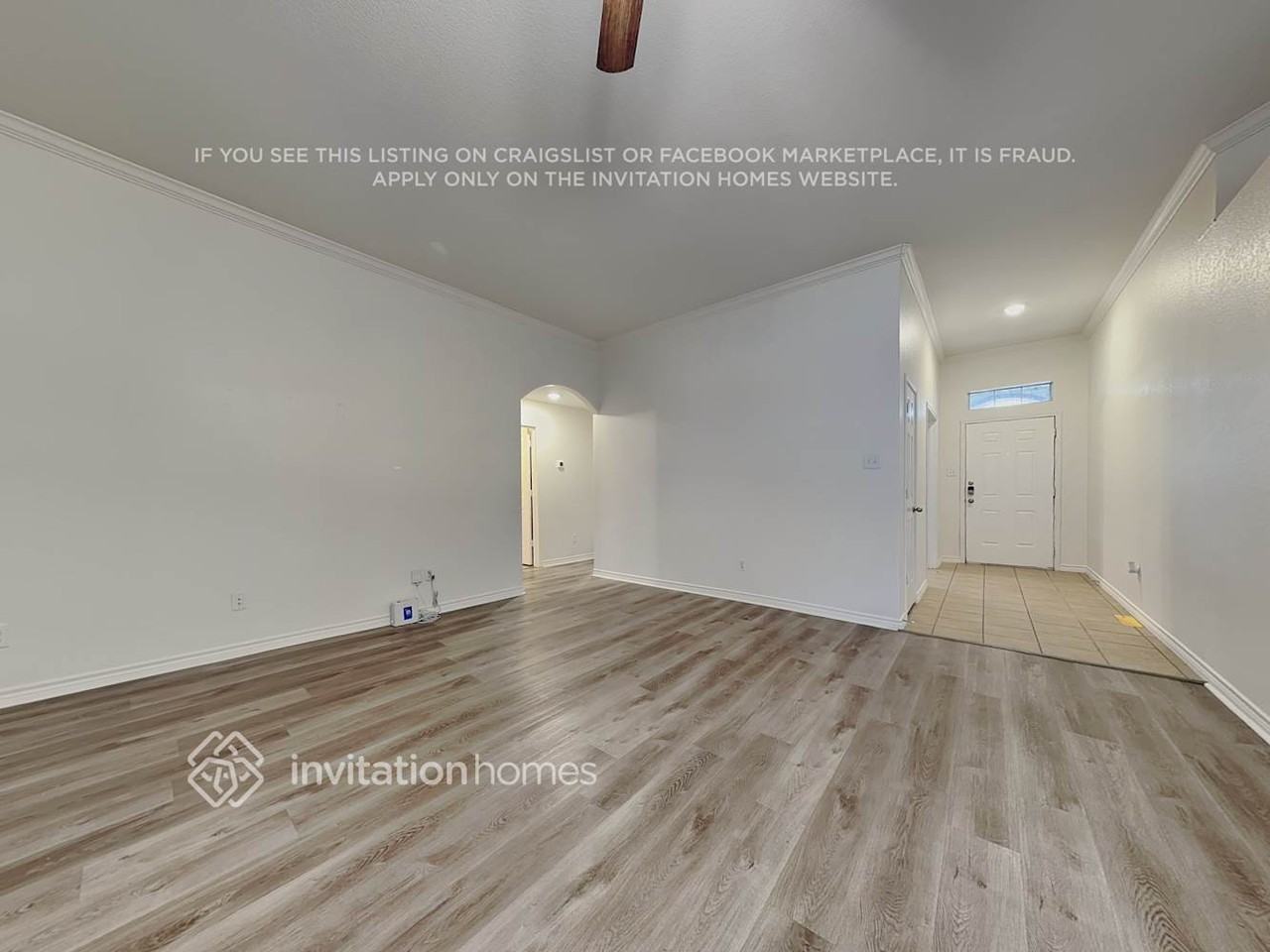 1000 Fox Willow Ct - Photo 3 of 18