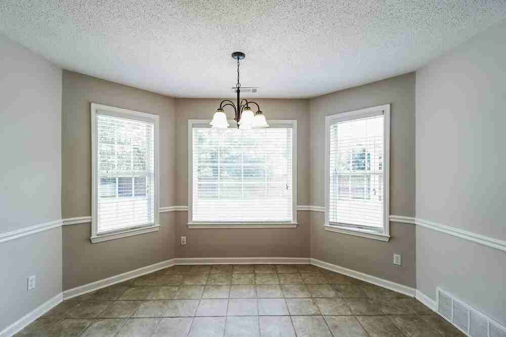 5212 Summer Wind Ln - Photo 7 of 17