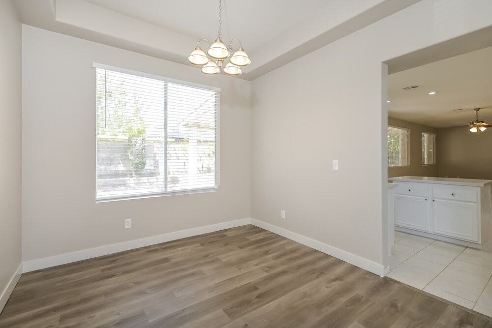 354 Velino Ave - Photo 7 of 20