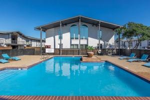 featured image of 1929 E Grauwyler Rd