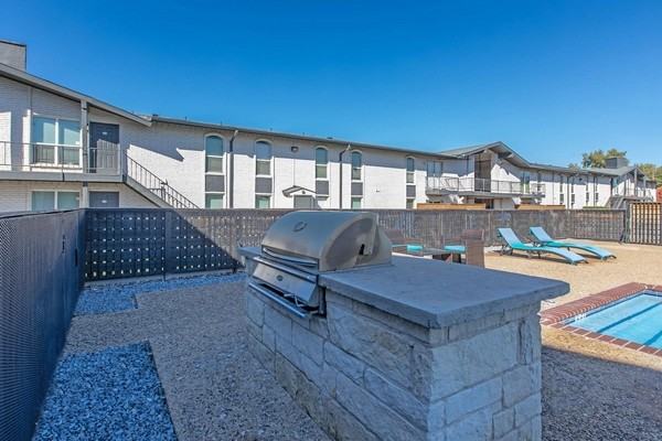 Sierra Heights Apartments - Photo 3 of 33