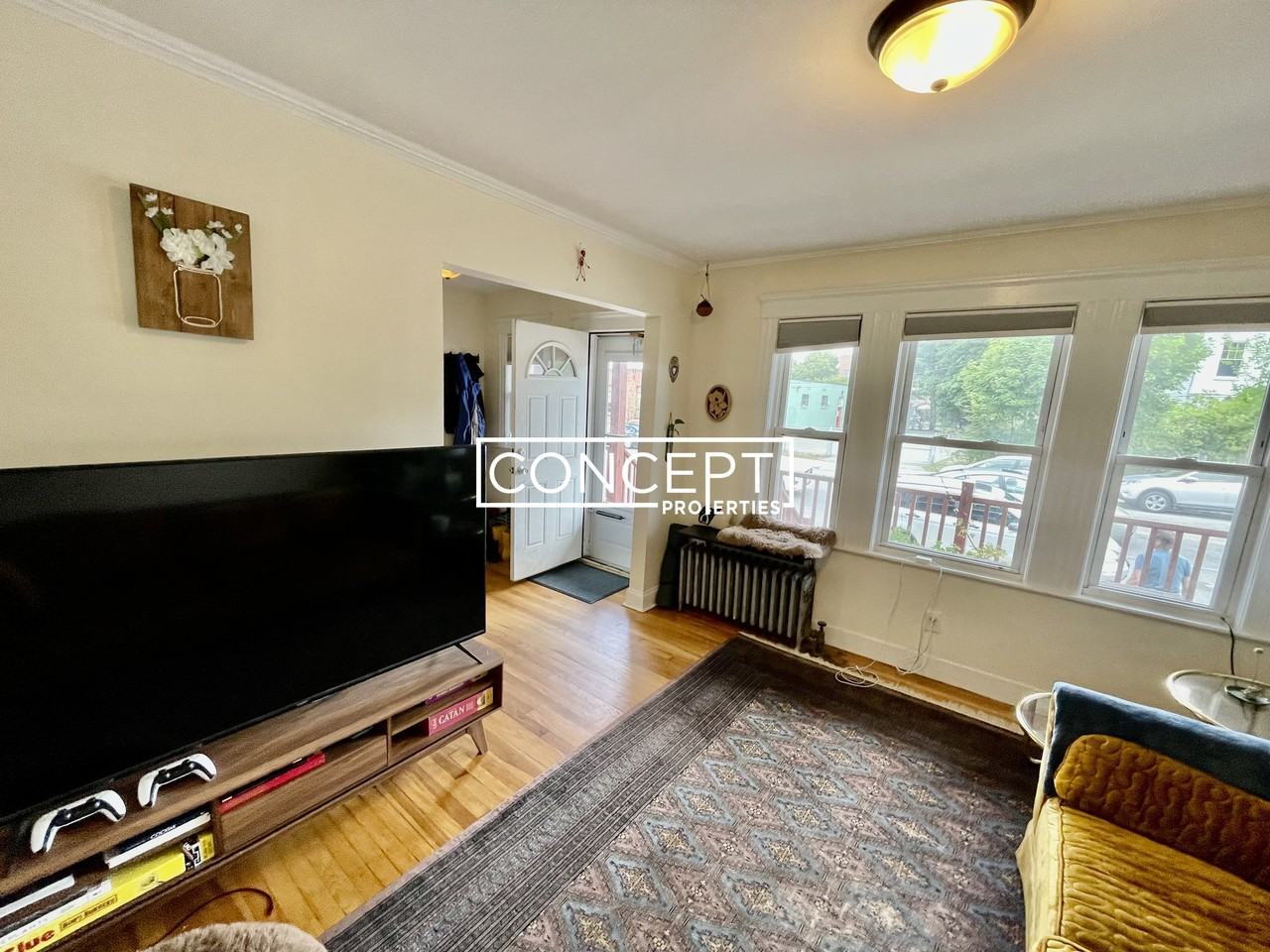 217 N Harvard St #1 - Photo 7 of 16