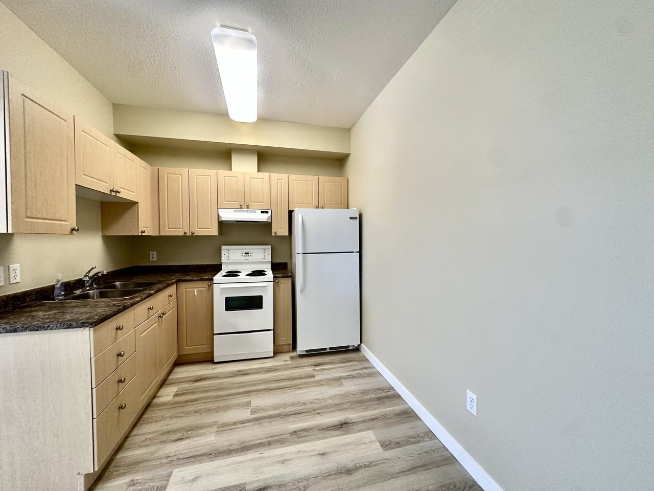 8802 Southfort Drive Fort Saskatchewan - Photo 3 of 11