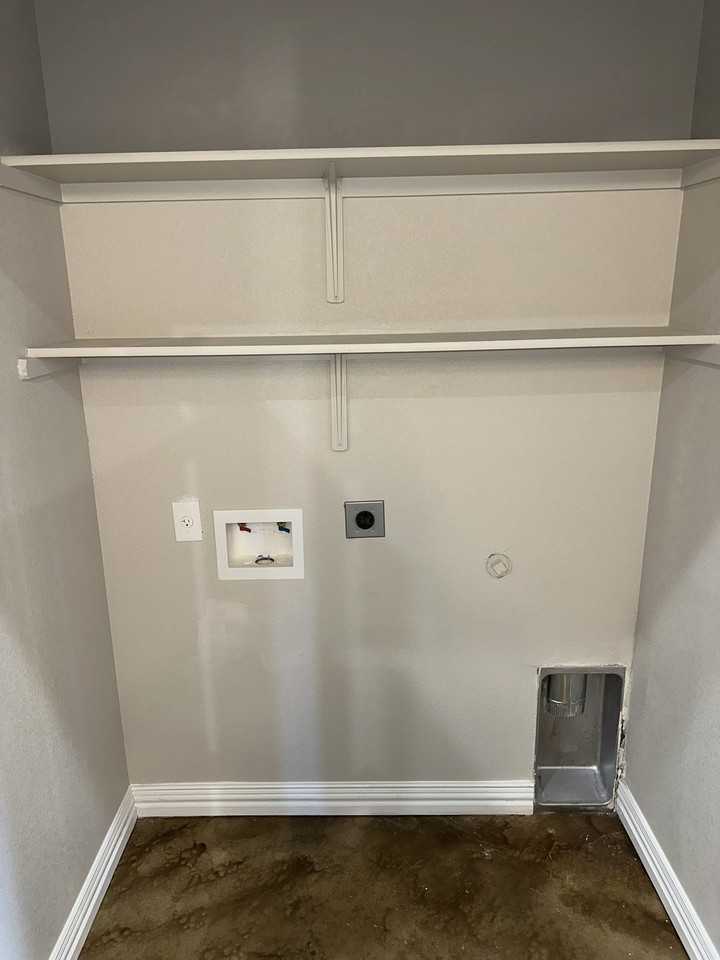 2411 Briar Hollow Drive - Photo 7 of 22