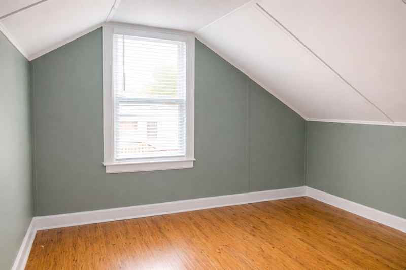 1101 State St - Photo 2 of 5