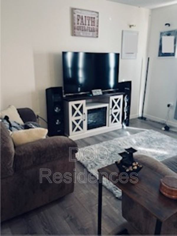 11330 Cockle Dr #202 - Photo 5 of 12