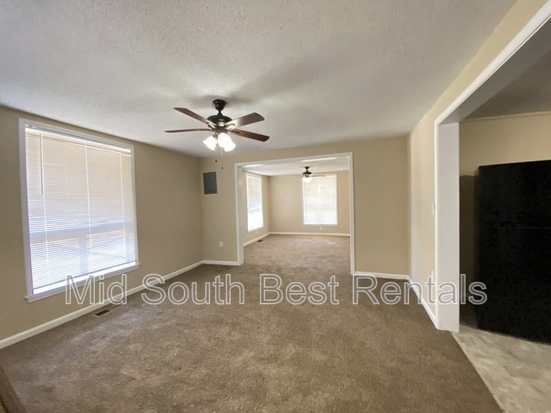 3208 Tatum St - Photo 2 of 12