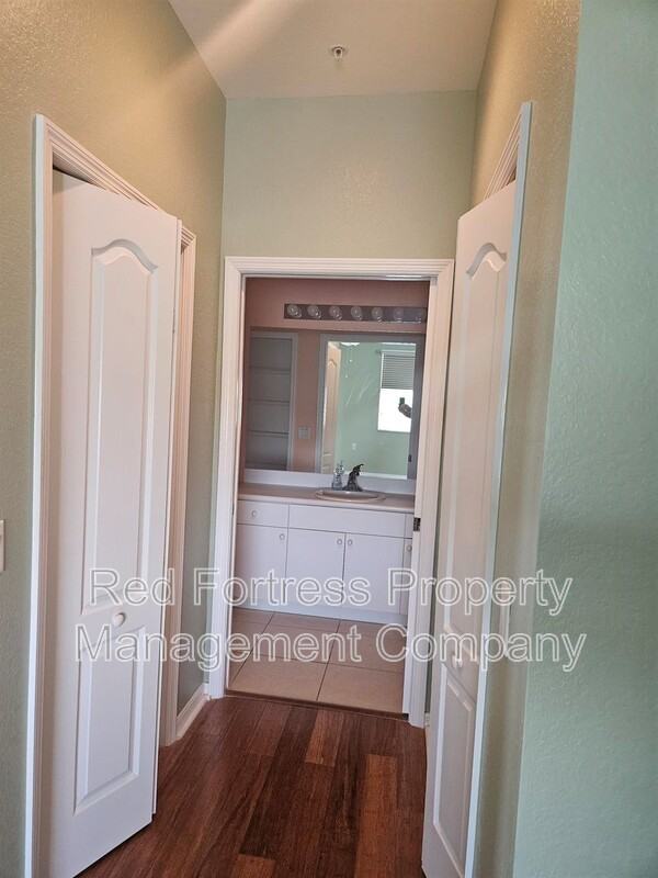 8320 Whiskey Preserve Cir #338 - Photo 6 of 10