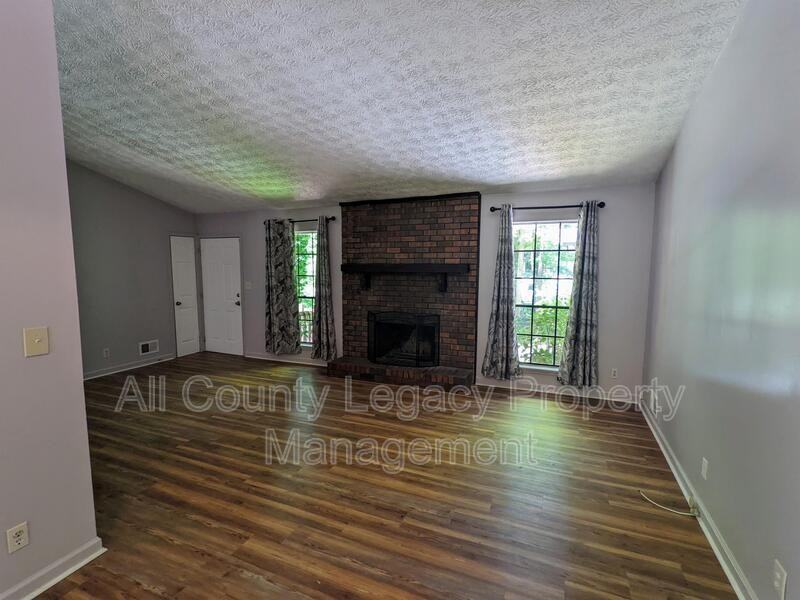 4566 Town Crier Rd Sw - Photo 2 of 12