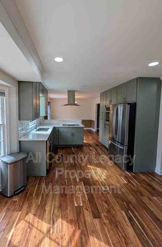 1503 Ridgeland Ct Sw - Photo 3 of 16