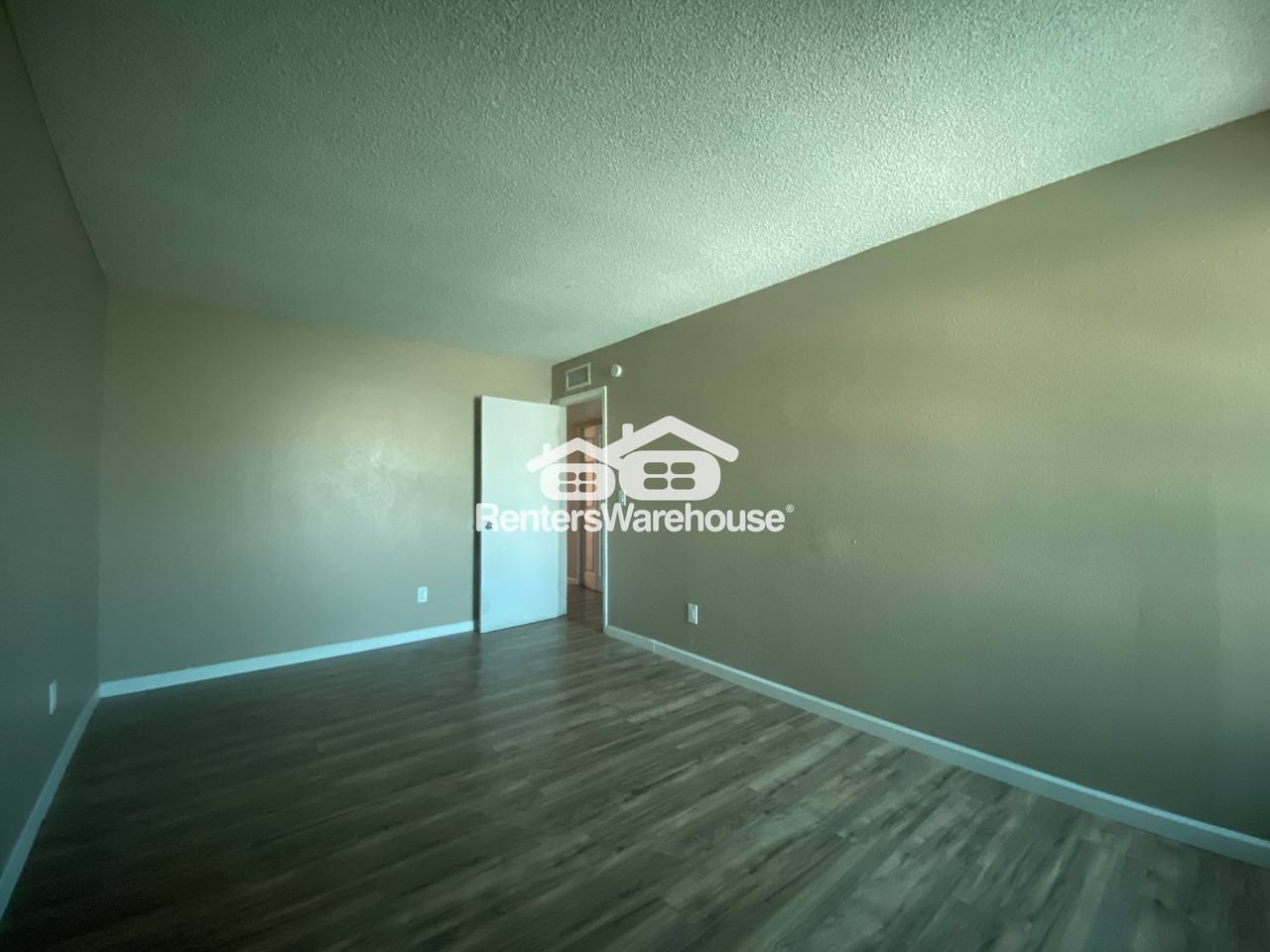 2686 N 43rd Ave Unit 28d - Photo 7 of 7