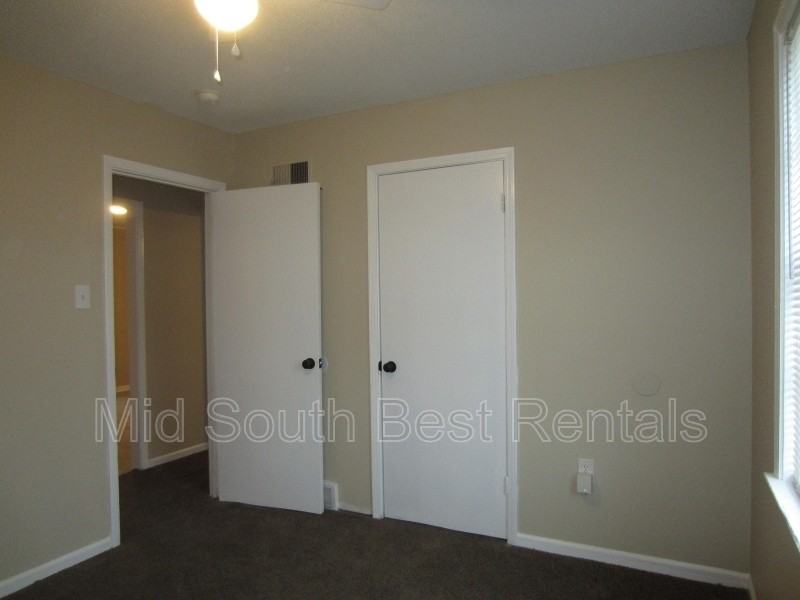 4860 Faith Cv - Photo 4 of 8