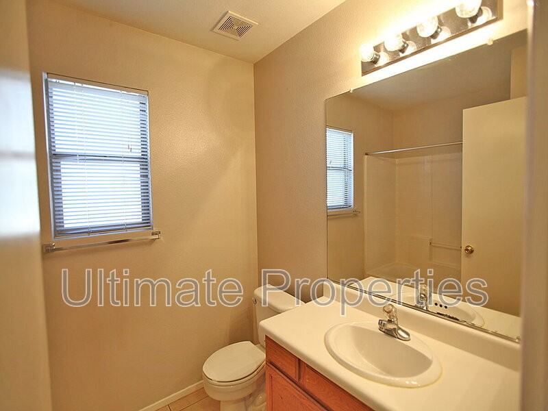 8546 W Meadowbrook Ave - Photo 7 of 10