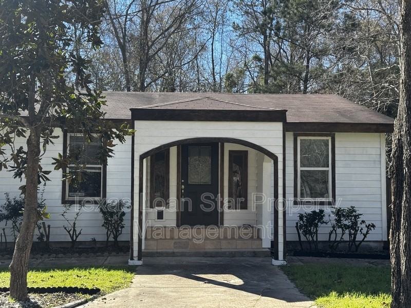 4302 Trent Rd - Photo 2 of 14