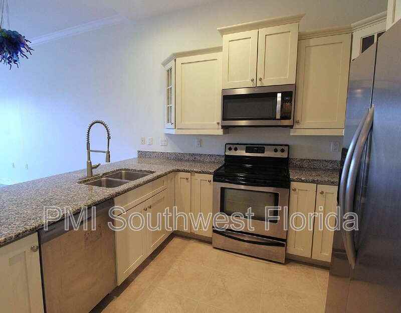 445 N Orange Ave #304 - Photo 6 of 23