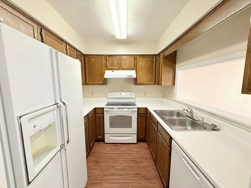 10133 Vixen Pl - Photo 3 of 12