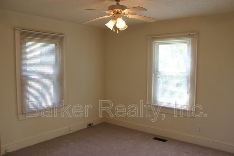 3107 N New Hope Rd - Photo 5 of 6