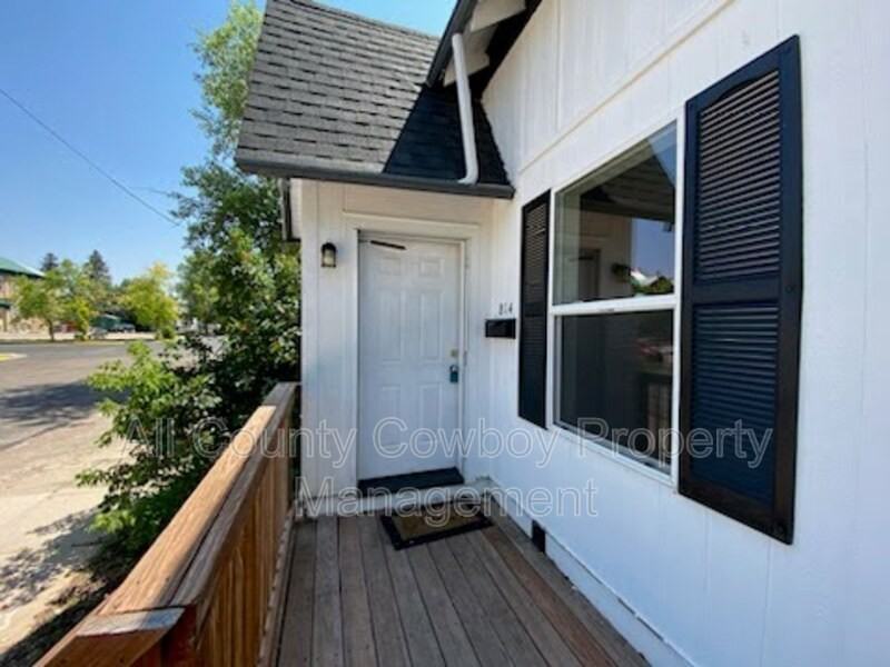 814 E Garfield St - Photo 2 of 12