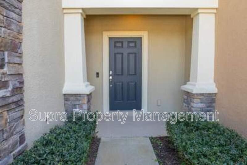 7028 Butterfly Ct - Photo 3 of 19