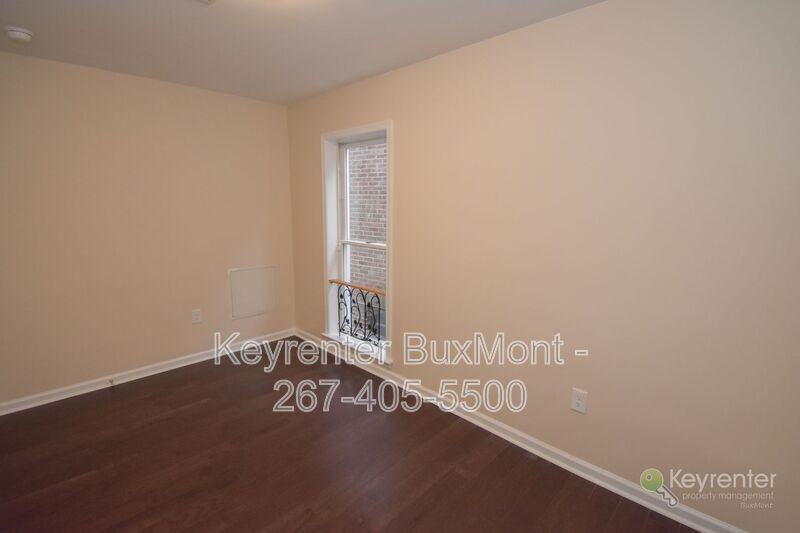 4 W Oakland Ave #2A - Photo 6 of 12