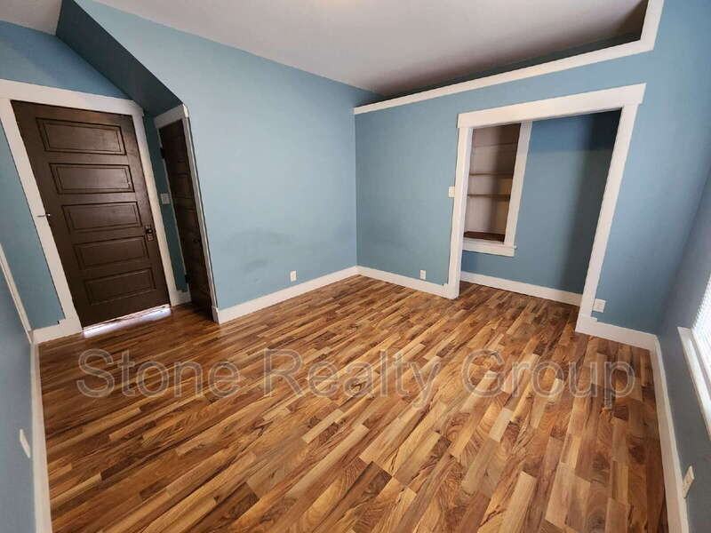 1100 N 10th St - Photo 5 of 14