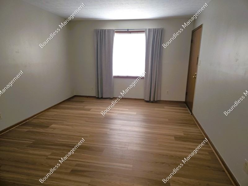 1688 W Forrest Ave #2 - Photo 3 of 14