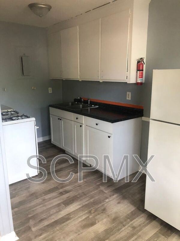 3444 Navajo St #A - Photo 5 of 8