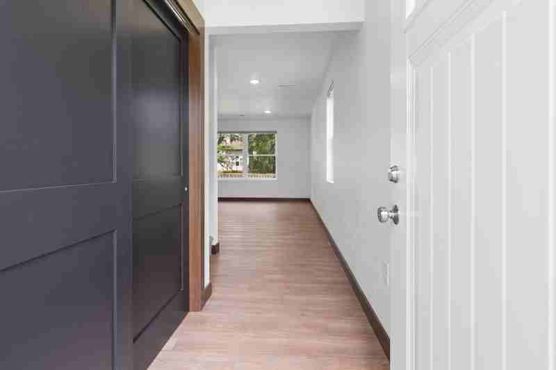 735 Hoffman Rd - Photo 7 of 43