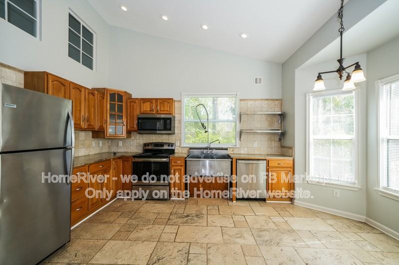 5759 Eden Ln - Photo 7 of 35