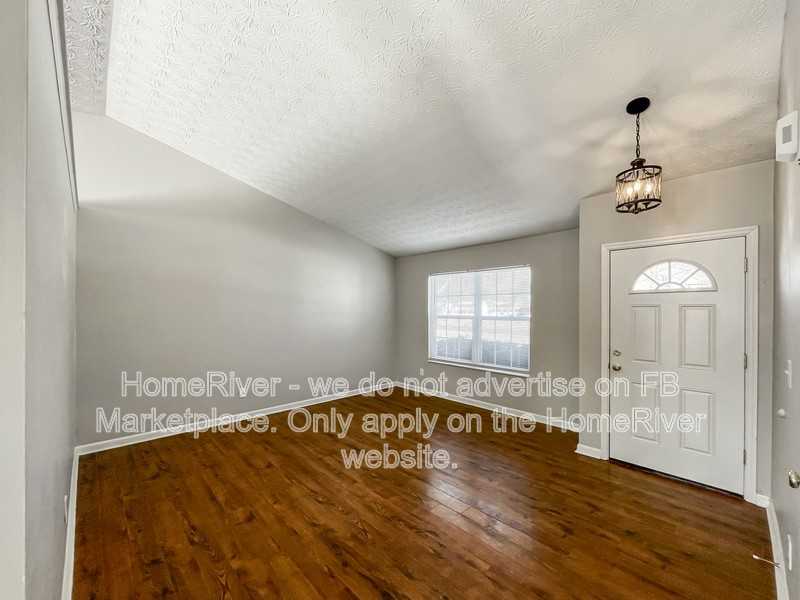 1 Pond Ln - Photo 6 of 26