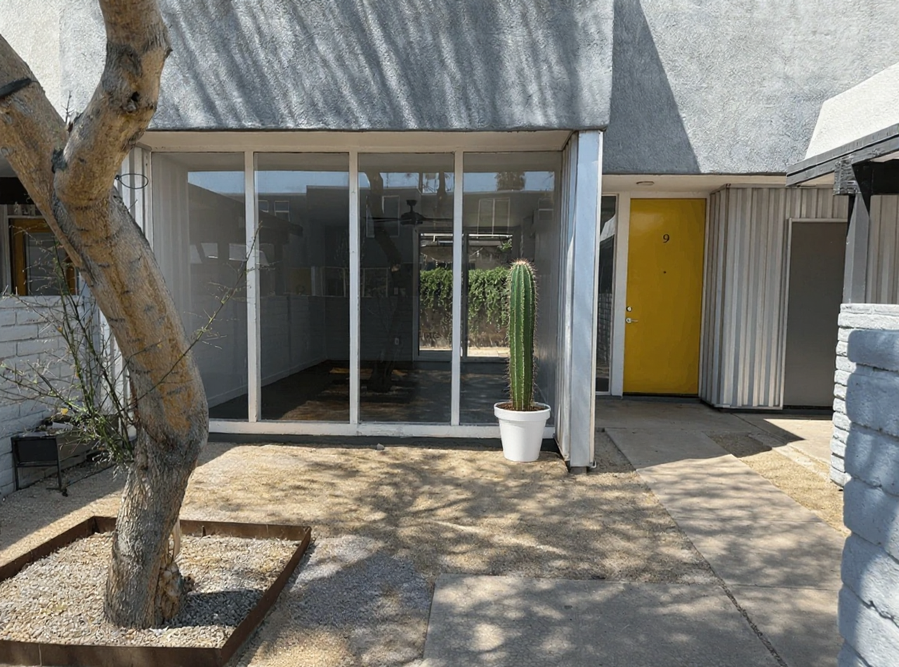 3021 North 39th Street #10 - Photo 2 of 12