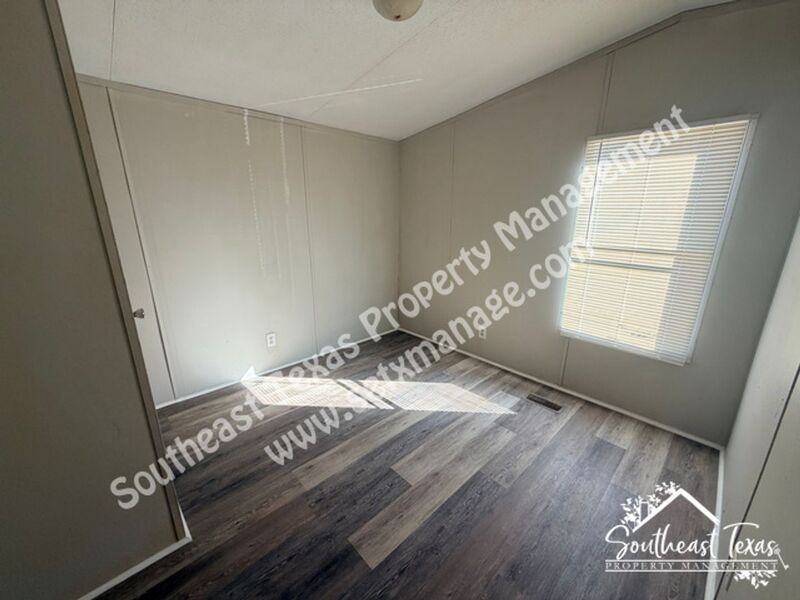 4166 Black Cat Rd - Photo 4 of 9