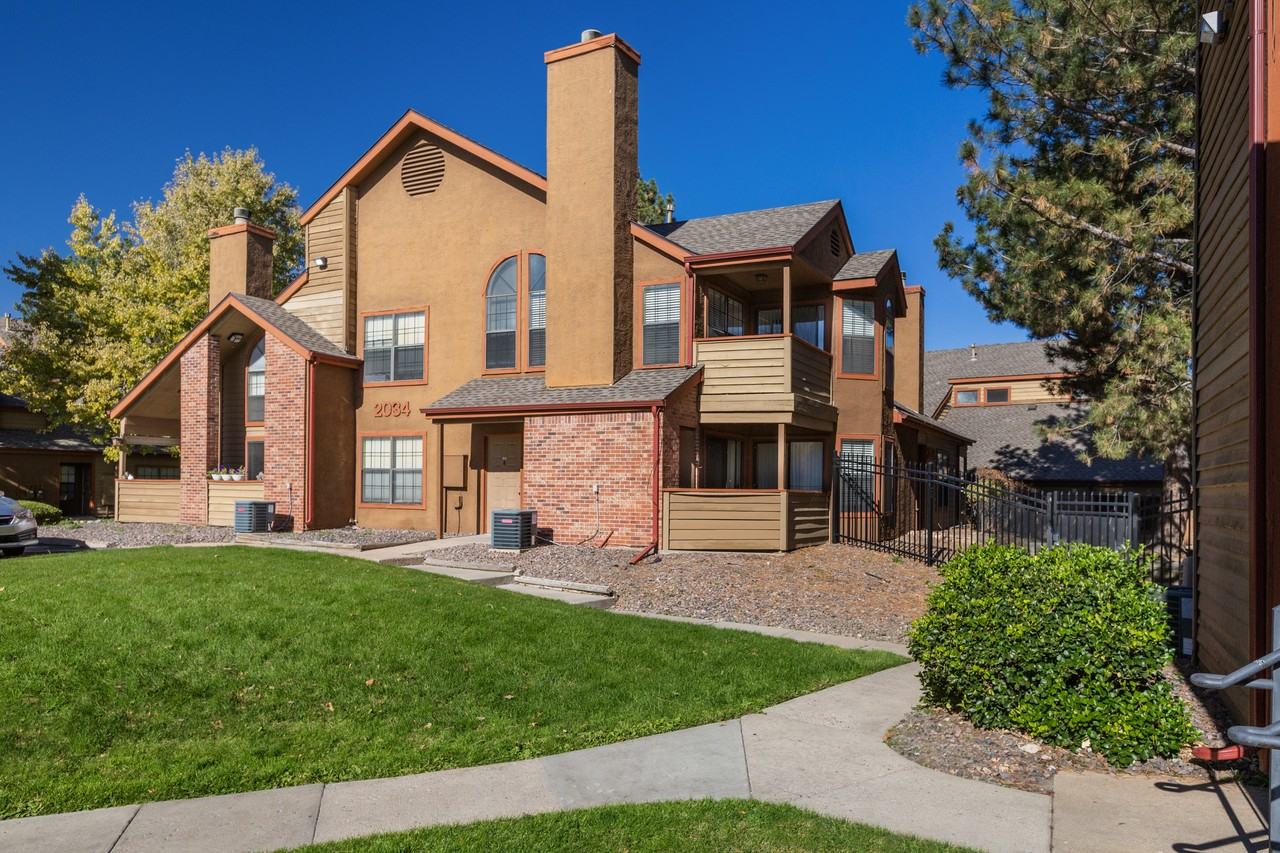 Winridge Apartments and Townhomes - Photo 5 of 34