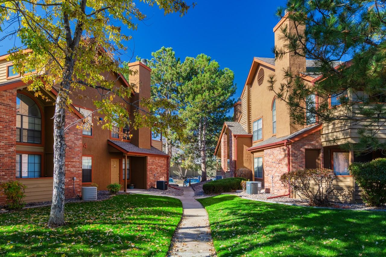 Winridge Apartments and Townhomes - Photo 7 of 34