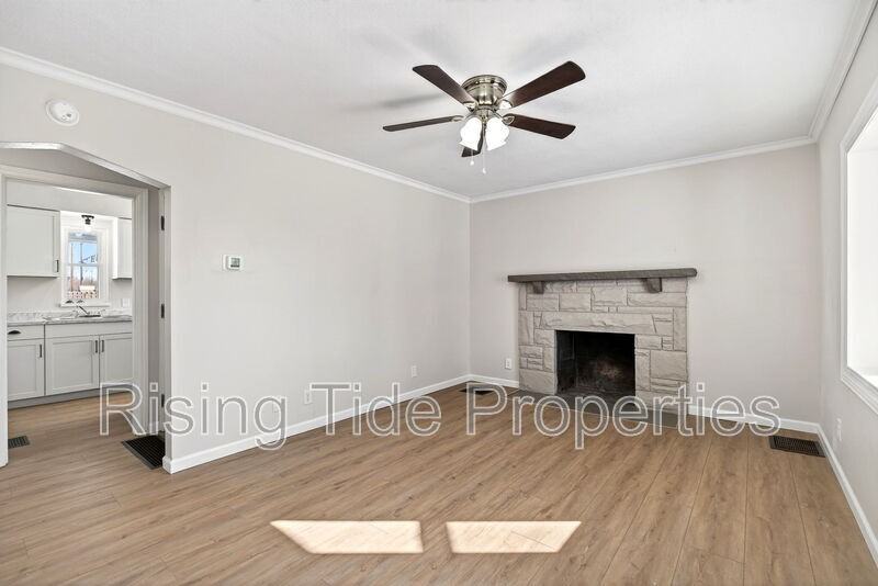 1937 Sunny Ridge Rd N - Photo 6 of 31