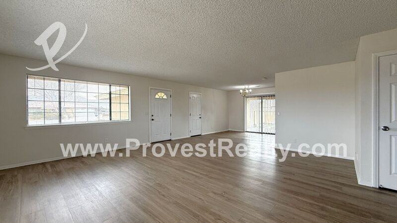 14498 Amador Ct - Photo 6 of 20