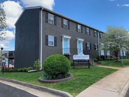 featured image of 1000 Monticello Rd #107