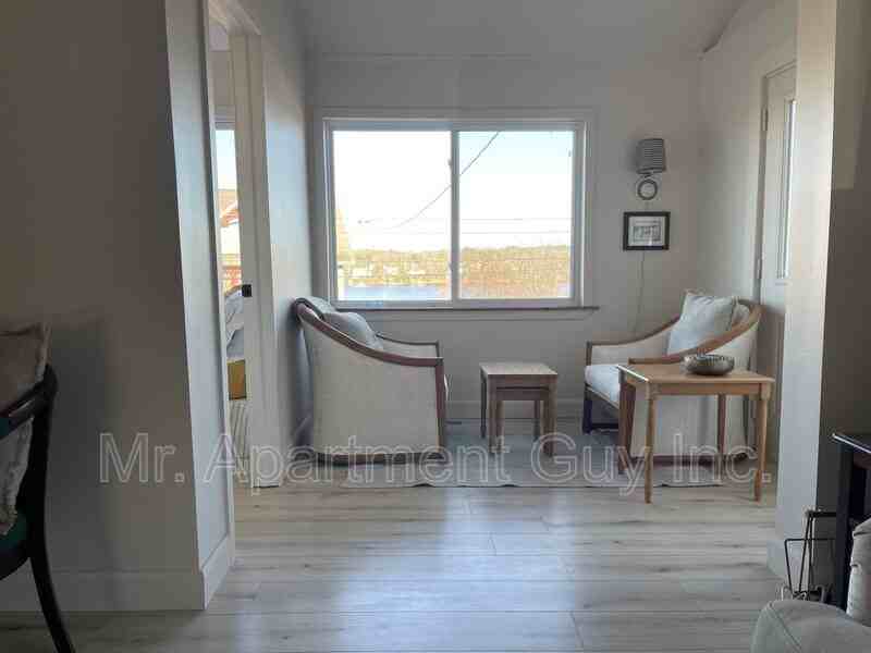 91 Main St W - Photo 4 of 14