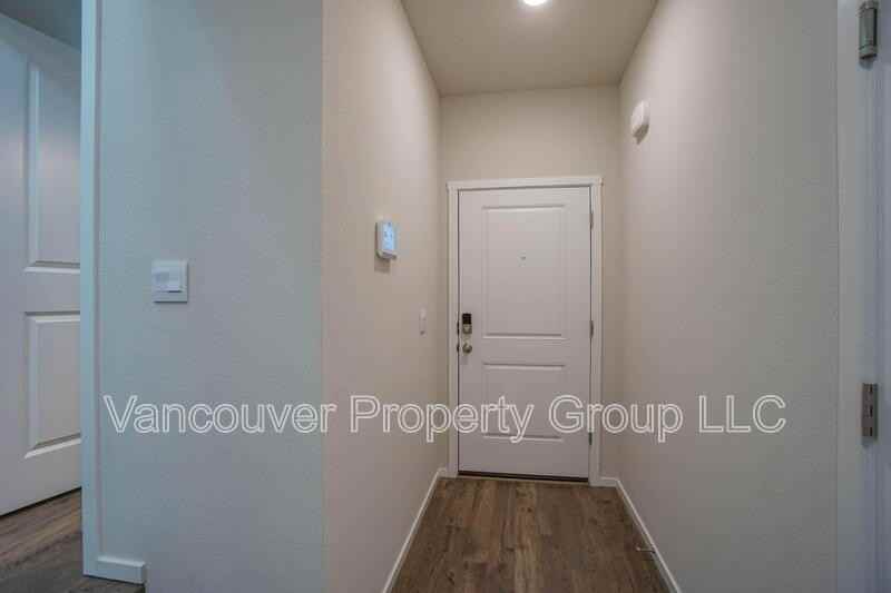 4945 Ne 24th Ave - Photo 3 of 39