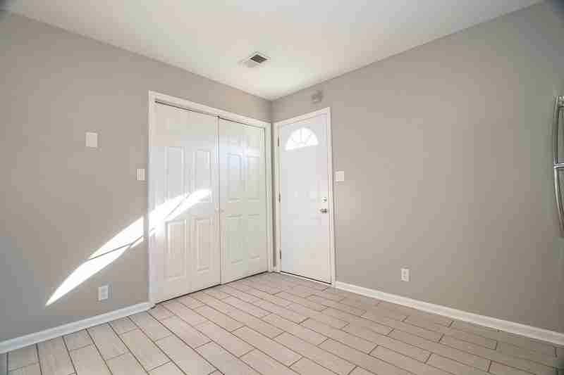 1125 Keith Ave #NA - Photo 6 of 16