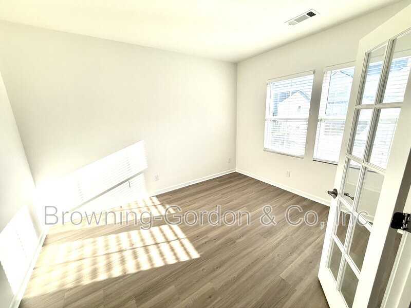 106 Glacier Way - Photo 2 of 29