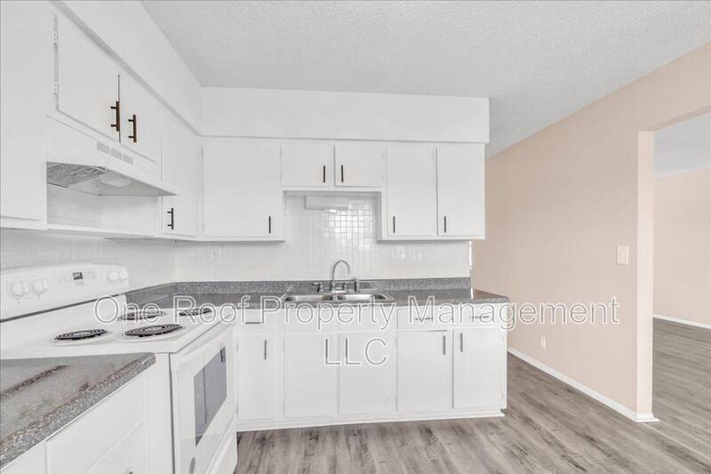 701 Linwood Dr #C8 - Photo 2 of 21