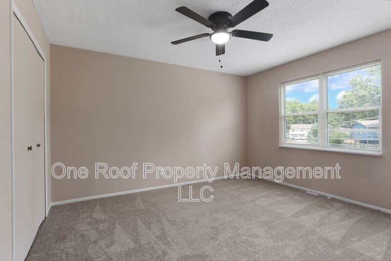 701 Linwood Dr #C8 - Photo 5 of 21