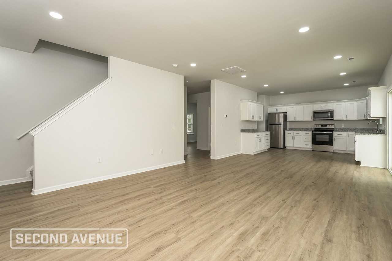 486 Everidge Rd - Photo 5 of 28