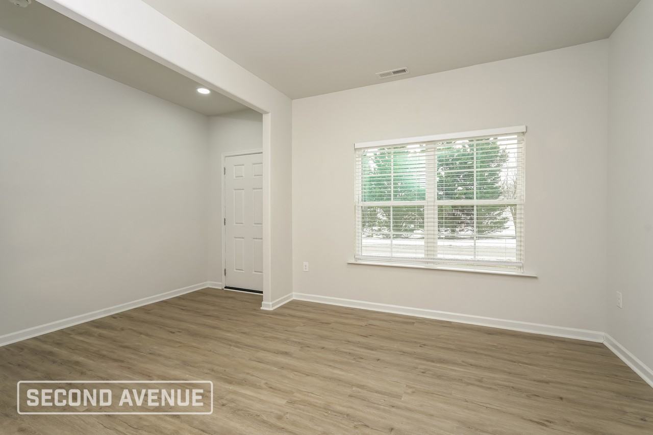 486 Everidge Rd - Photo 7 of 26