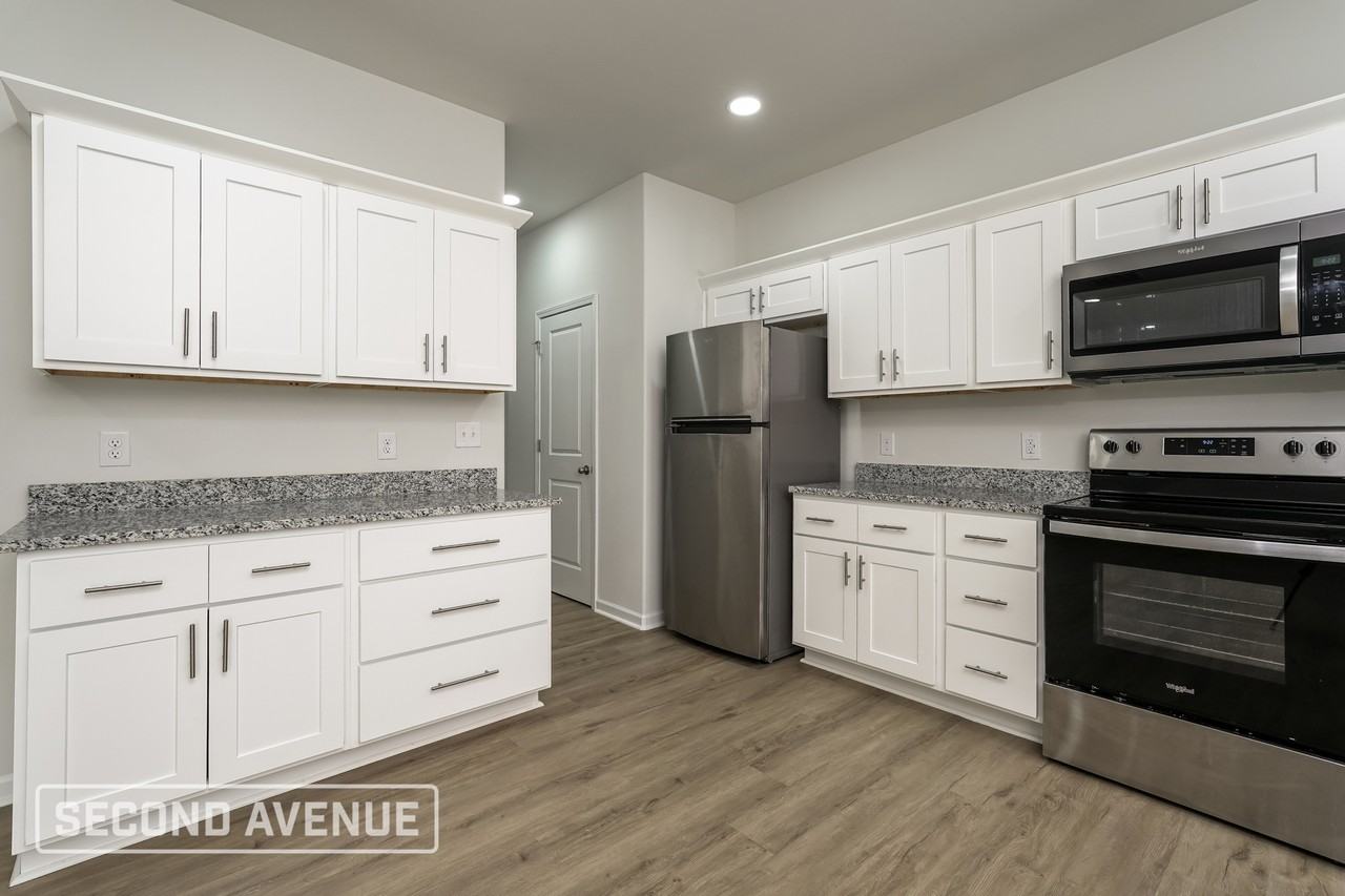 486 Everidge Rd - Photo 6 of 28