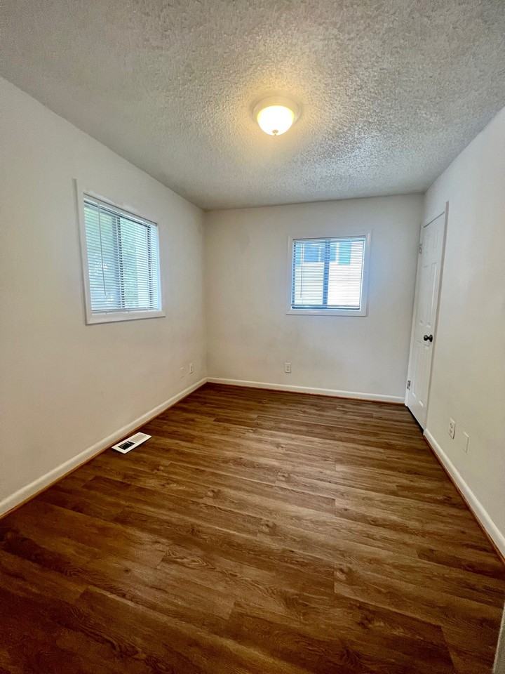 29 Carver St #C - Photo 6 of 16